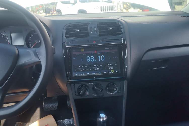 Used Volkswagen Polo 2018 1.5L Automatic Advanced Driving Model
