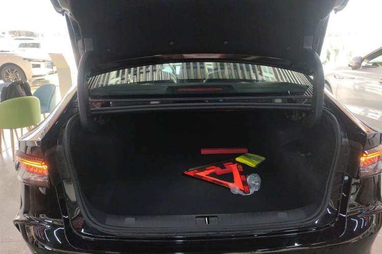 Used Chery Fengyun A8 2024 127 ZHU FENG Version
