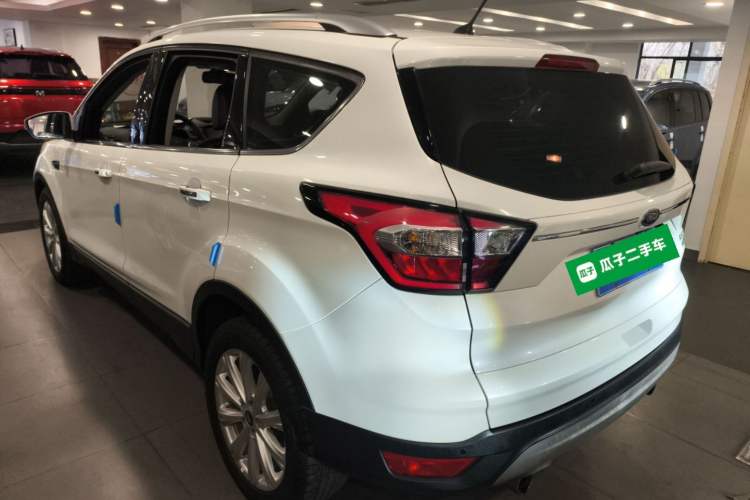 Used Ford Kuga 2018 EcoBoost 180 Two-Wheel-Drive Luxury Wing Edition
