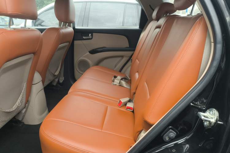 Used Kia Sportage 2013 2.0L Automatic Two-Wheel Drive GL Trim