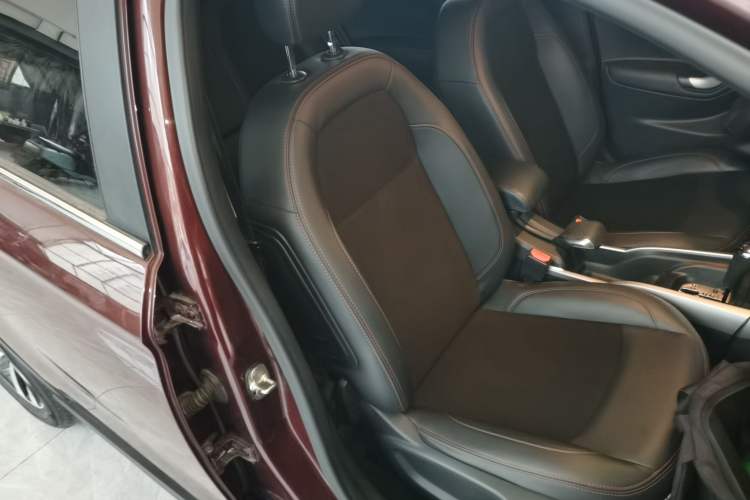 Used Citroen C3-XR 2015 1.6L Automatic Pioneer Model
