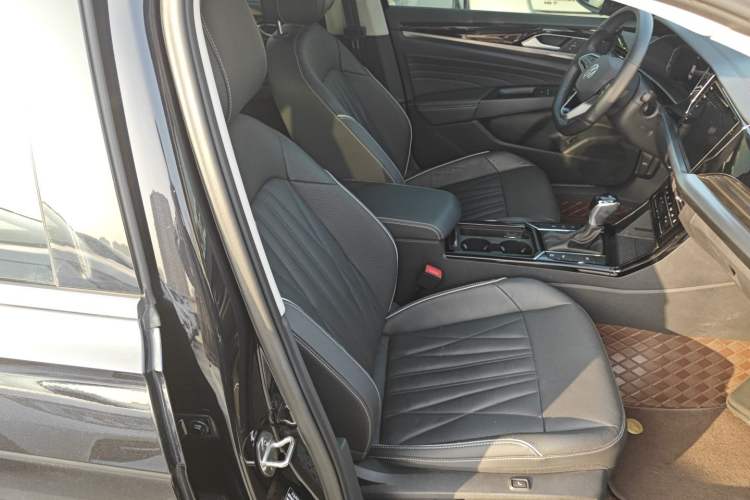 Used Volkswagen Passat 2023 Revised 330TSI Starry Luxury Edition
