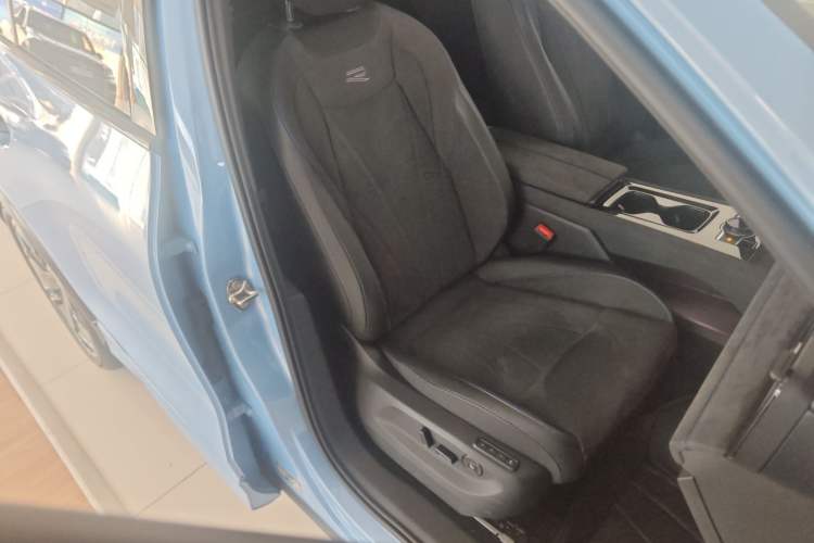 Used Volkswagen Tiguan L 2024 PRO 380TSI Four-Wheel Drive R-Line Prestige Edition
