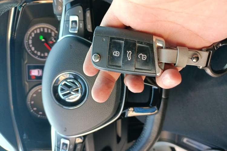 Used Volkswagen Tayron 2020 330TSI Two-Wheel Drive Luxury Smart Connectivity Version
