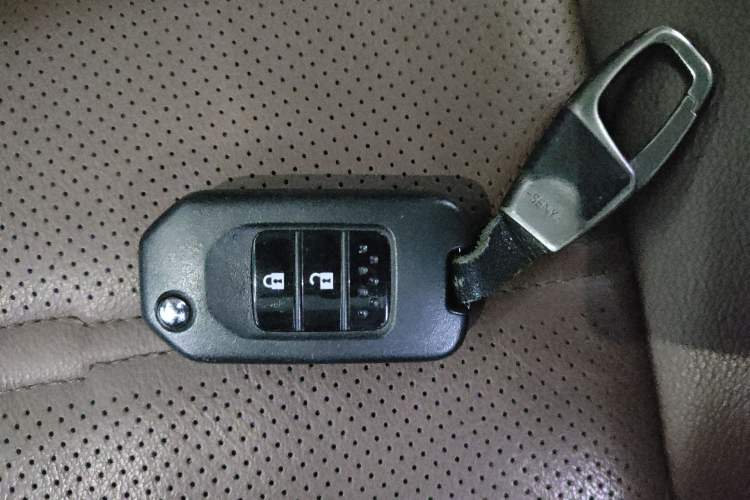 Used Honda CR-V 2021 240TURBO CVT 2WD Fashion Edition
