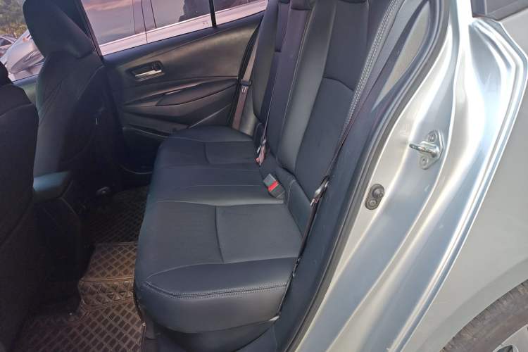 Used Toyota Levin 2022 Dual-Motor 1.8H E-CVT Leading Edition
