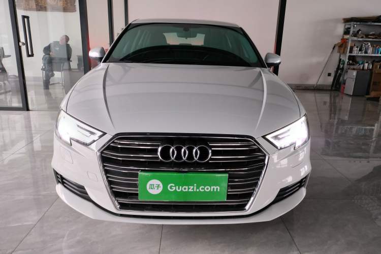 Used Audi A3 2018 30th Anniversary Edition Sportback 35 TFSI Ambition Model
