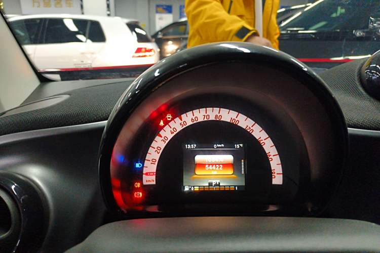 Used smart fortwo 2015 1.0L 52 kW Hardtop Passion Edition
