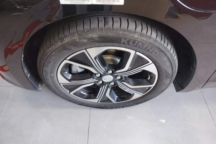 Used Hongqi E-QM5 2023 Revised Version Basic Travel Edition