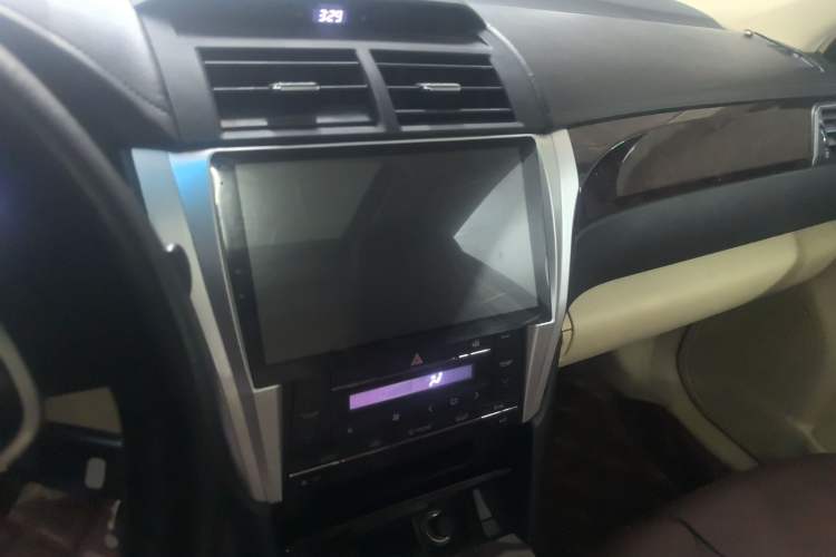 Used Toyota Camry 2015 2.0E Elite Edition
