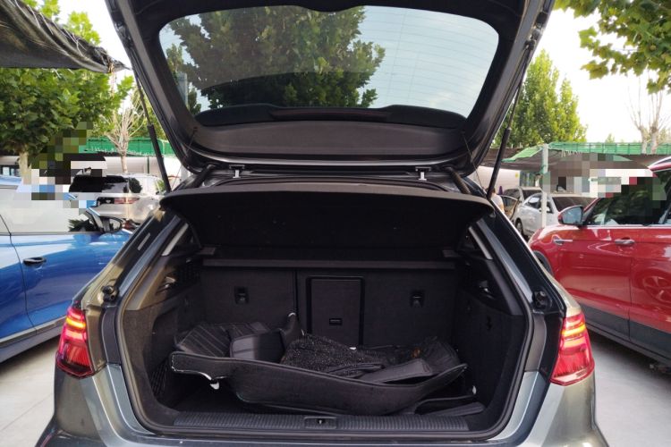 Used Audi A3 2019 Sportback 35 TFSI Sporty Version National V
