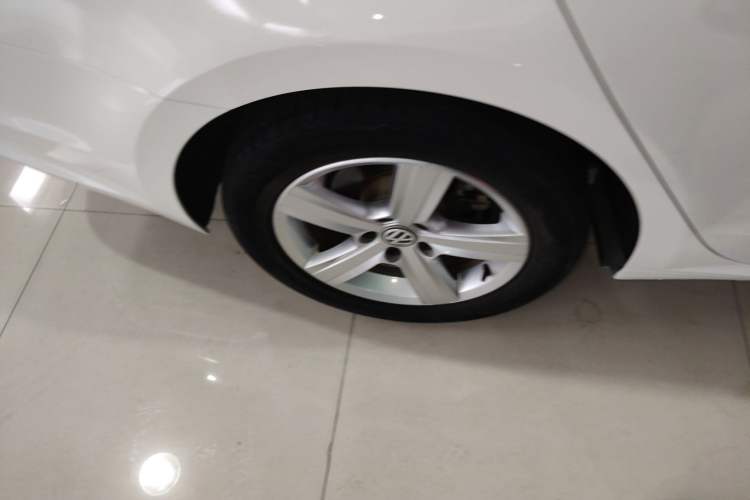 Used Volkswagen Lamando 2019 230TSI DSG Fashion Edition China VI
