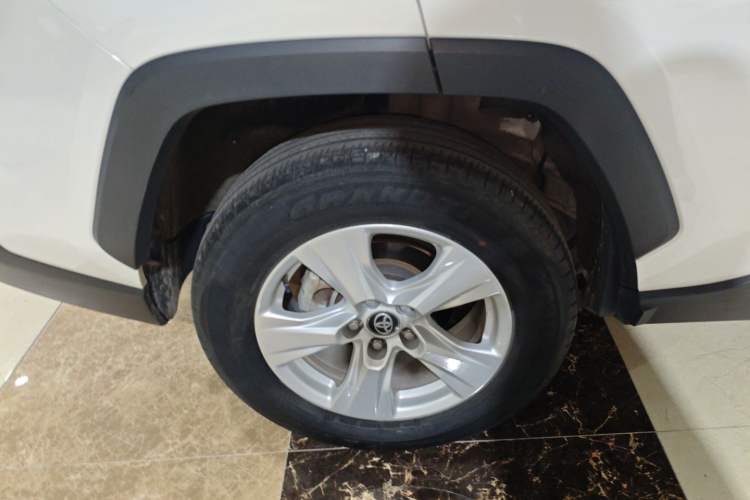 Used Toyota RAV4 2023 2.0L CVT Two-Wheel Drive Urban Edition
