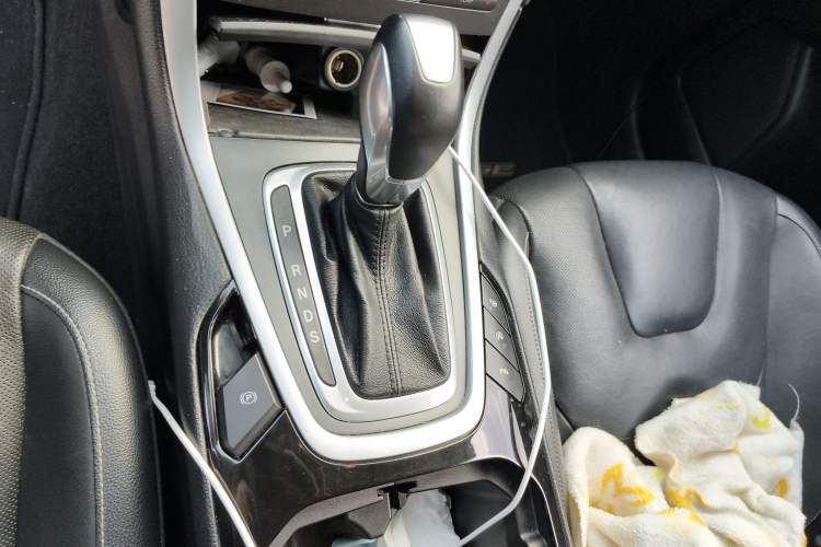 Used Ford Edge 2016 EcoBoost 245 Four-Wheel Drive Titanium 7-Seater
