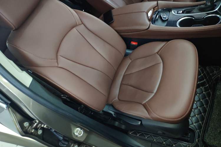 Used Buick Envision 2019 28T Four-Wheel Drive Elite Version China VI Standard
