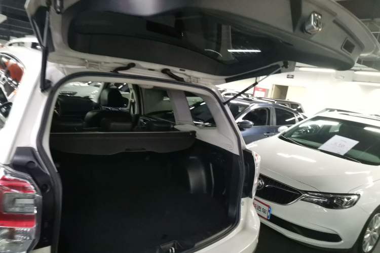 Used Subaru Forester 2016 2.0i Fashion Navigation Edition
