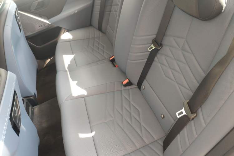 Used BMW i5 2024 eDrive 35L Prestige Luxury Package