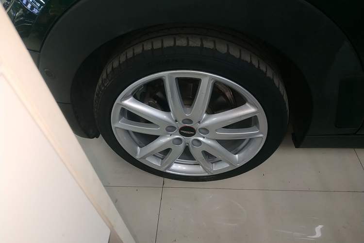 Used  Clubman 2018 1.5T COOPER Racing Driver