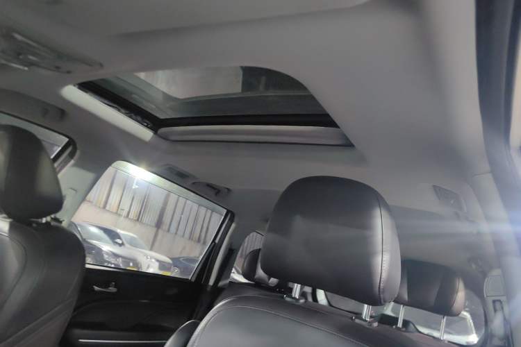 Used GAC Trumpchi M6 2019 270T Automatic Luxury Edition (6-seater) - China V Standard
