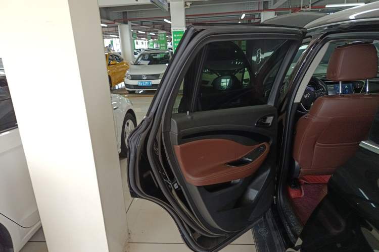 Used Buick Envision 2021 532T Two-Wheel-Drive Elite Version
