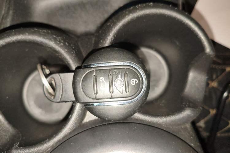 Used  MINI 2022 Updated 1.5T ONE
