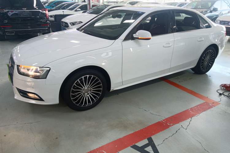 Used Audi A4L 2015 35 TFSI Automatic Comfort Model
