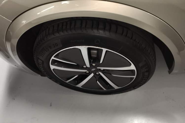 Used Li Auto L8 2024 Max
