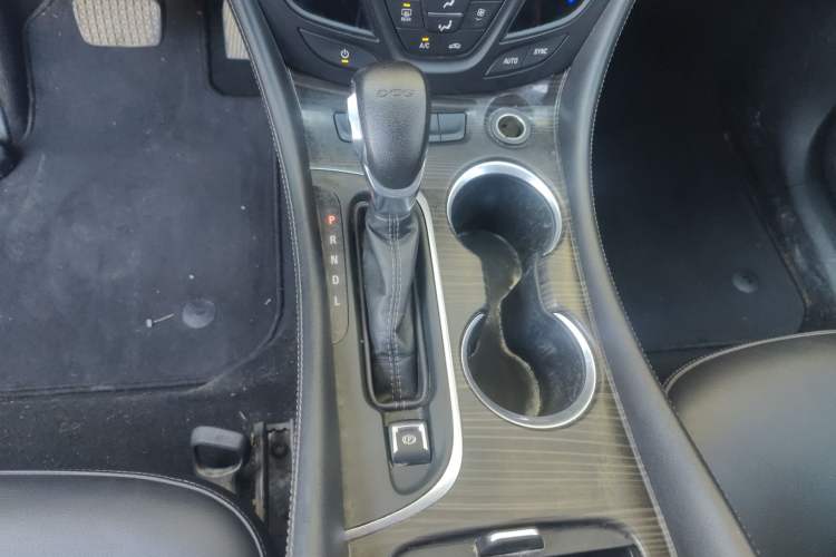 Used Buick Envision 2020 20T Two-Wheel Drive Leading Version
