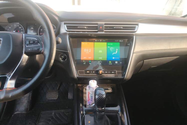 Used Roewe i5 2019 1.5L Automatic 4G Connected Langhao Edition
