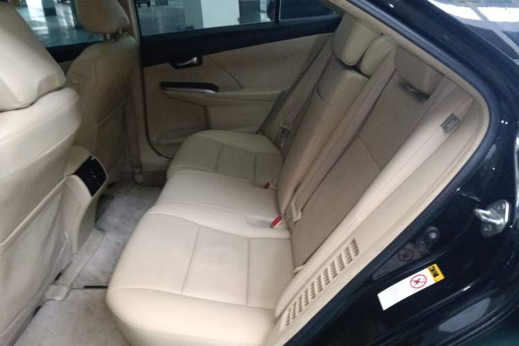 Used Toyota Camry 2015 Dual-Engine 2.5 HG Luxury Navigation Edition