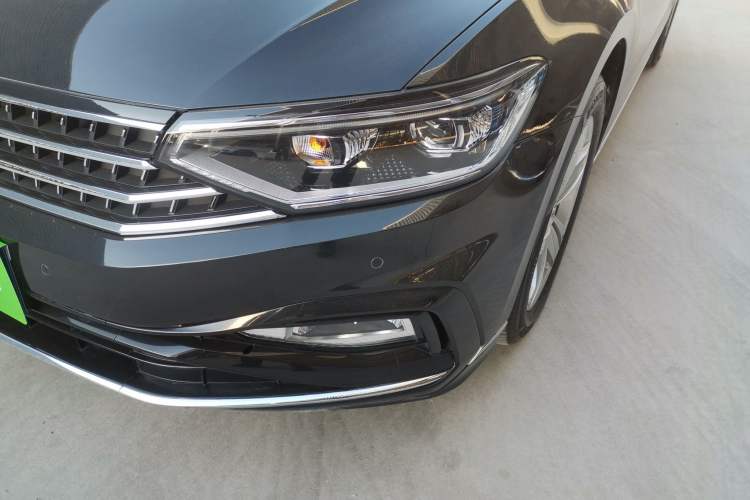 Used Volkswagen Magotan 2025 Zhongxiang Version 280TSI DSG Comfort Edition
