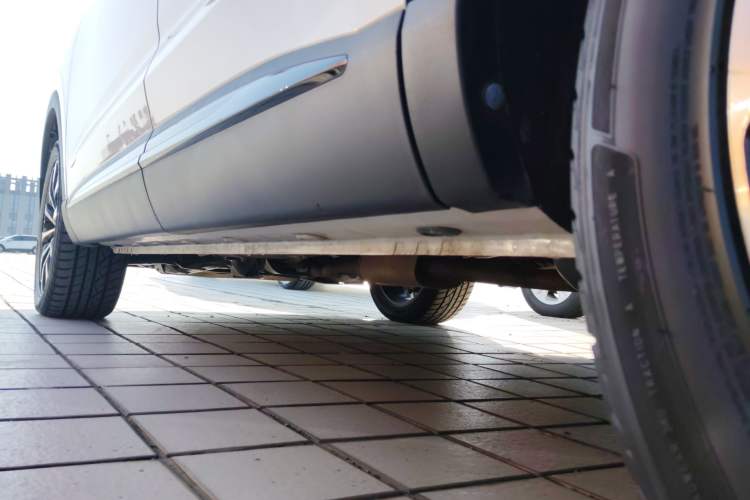 Used Roewe RX5 MAX 2021 Supreme Series 300TGI Automatic Luxury Cabin Edition
