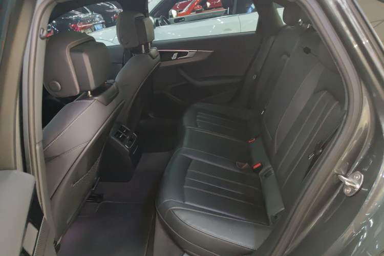 Used Audi A4L 2024 40 TFSI quattro RS Performance Package
