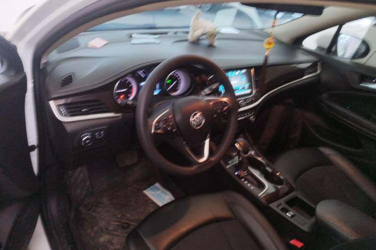 Used Buick Verano 2019 Sedan 20T Dual-Clutch Leading Model