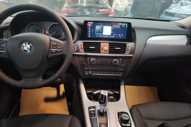 Used BMW X3 2016 sDrive20i
