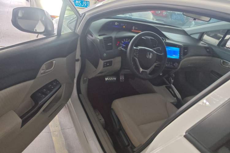 Used Honda Civic 2016 1.8L Automatic Comfort Version
