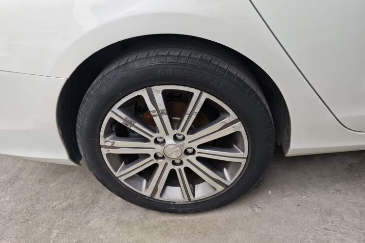 Used Peugeot 408 2014 1.8L Automatic Luxury Edition