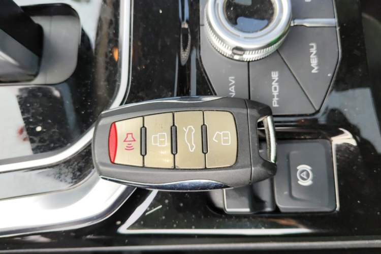 Used Haval H6 2017 Blue Label 2.0T Automatic Two-Wheel Drive Smart Edition
