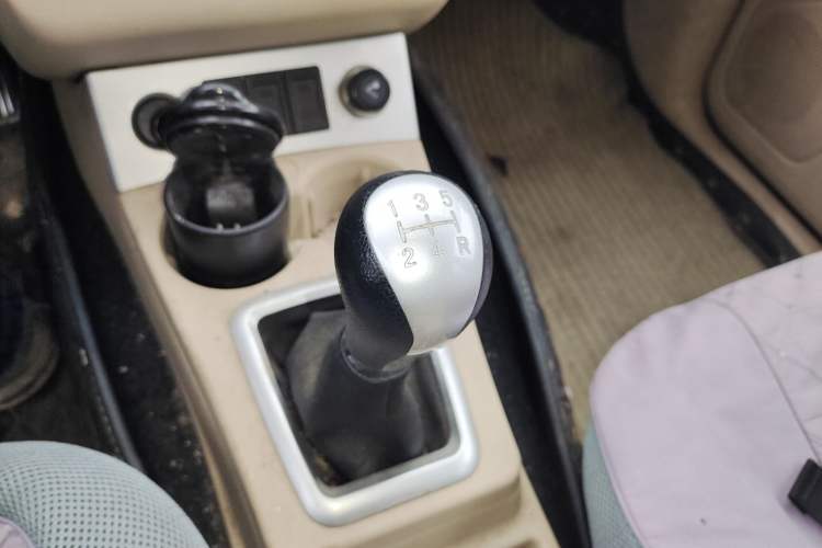 Used Dongfeng Fengon 330 2014 1.5L Manual Utility Version DK15