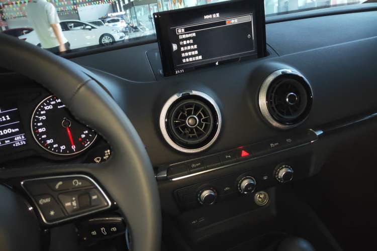 Used Audi A3 2020 Limousine 35 TFSI Fashion Edition China VI Emission Standard