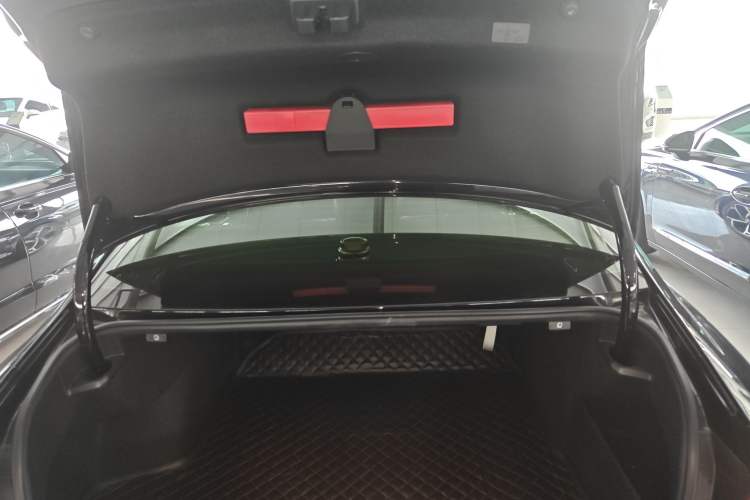 Used Volkswagen Magotan 2020 330TSI DSG Leading Model
