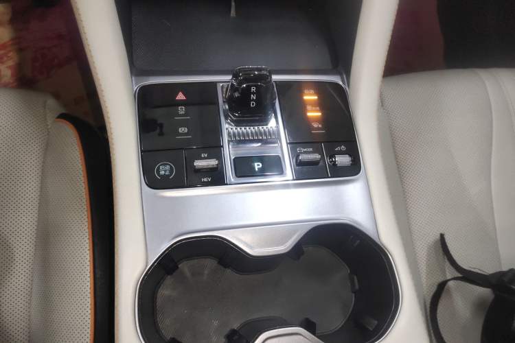 Used BYD Song PLUS New Energy 2023 Champion Edition DM-i 110KM Flagship PLUS
