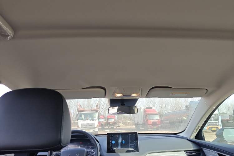 Used Hongqi E-QM5 2024 500km Range Edition
