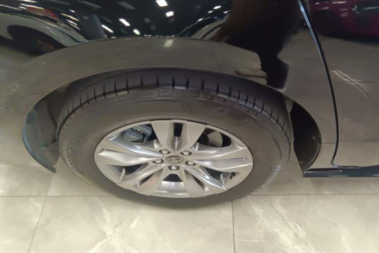 Used Toyota Sienna 2024 2.5L Hybrid Four-Wheel Drive Prestige Edition
