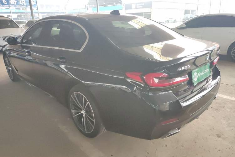 Used BMW 5 Series 2022 Restyled 530Li Leading Edition M Sport Package
