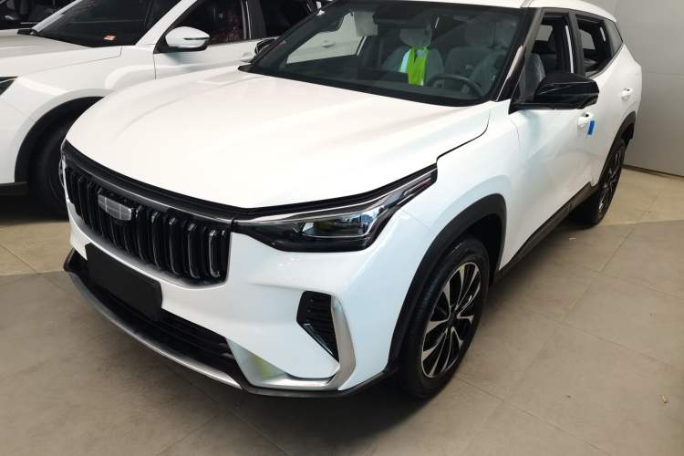 Used Geely Auto Emgrand X7 Sport 2026 Model 1.5TD Aspirational