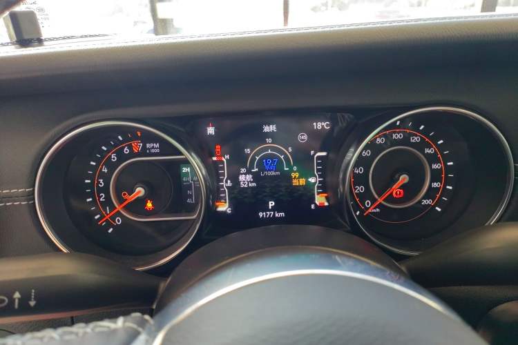 Used  Gladiator 2022 3.6L Pioneer Edition
