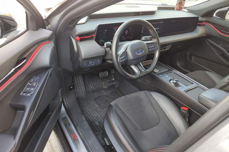 Used Ford Mondeo 2025 2.0T EcoBoost E Hybrid Sport Edition ST-Line
