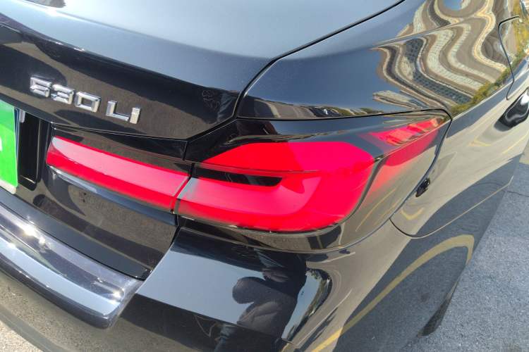 Used BMW 5 Series 2023 530Li Luxury Edition M Sport Package
