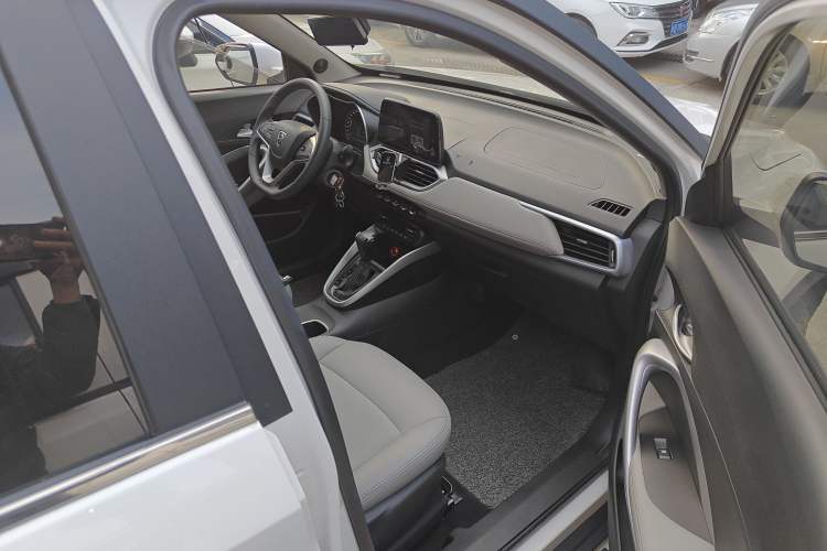 Used Baojun 510 2019 1.5L CVT Enjoyment Model China VI Emission Standard
